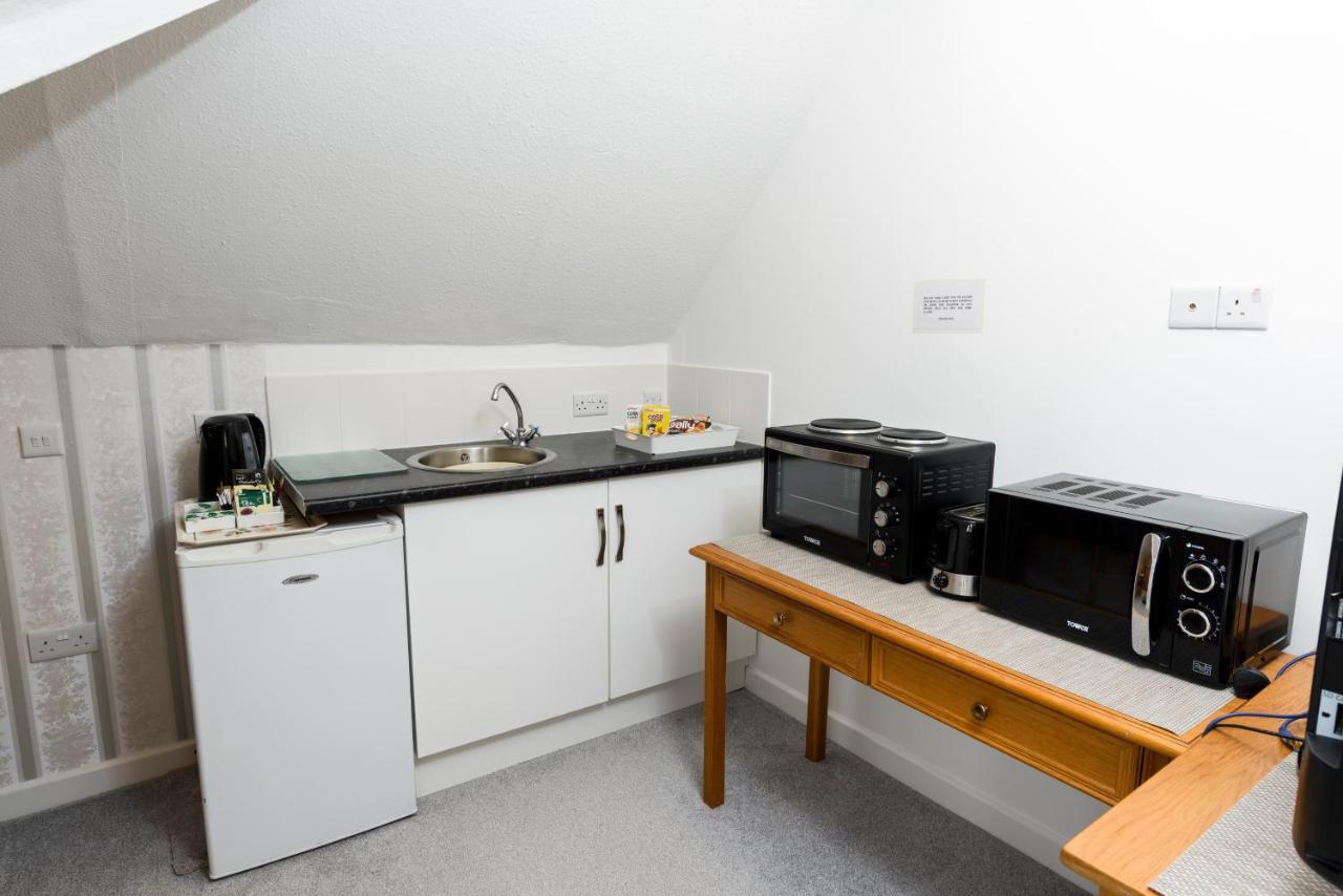 Crossroads Hotel Bornemouth Extérieur photo